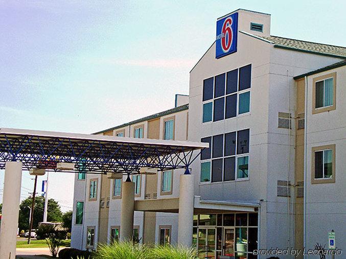 6-benbrook, Tx - Worth Hotel